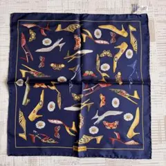 美品　フェラガモ　靴　スカーフ　ネイビー　ヴィンテージ　シルク