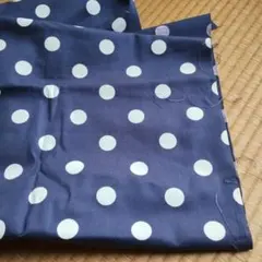 ハギレ　ネイビー ホワイト ドット 綿生地