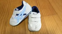 asics 13センチ スクスク