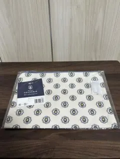 ドゥスベニール・フラットコットンポーチ