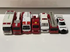 トミカ 緊急車両 7台セット ミニカーのサムネイル