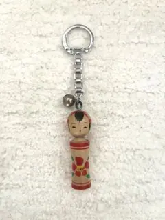 【昭和レトロ】木製　こけしのキーホルダー 花柄