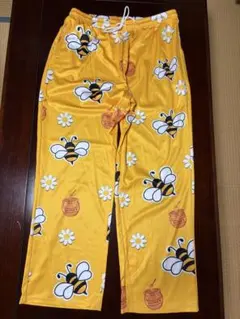 みつばち柄のルームパンツ　XXL