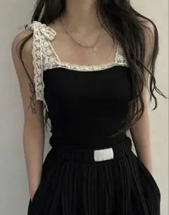 SHEIN レース付きキャミのサムネイル