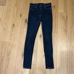 UNIQLOダークブルースキニーデニム 27サイズ（股下長め）
