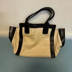 クロエ　バック