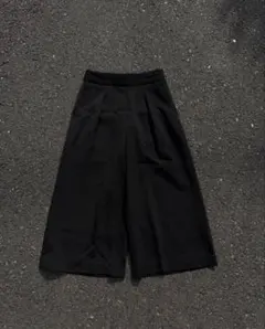 ワイドクロップド丈パンツ