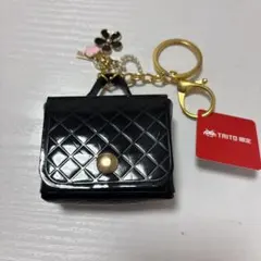 TAITO キーチェーン付きミニバッグ 黒