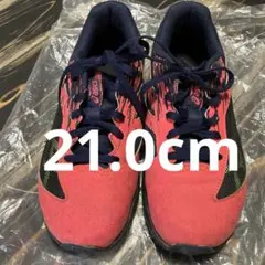 asics スニーカー　21.0