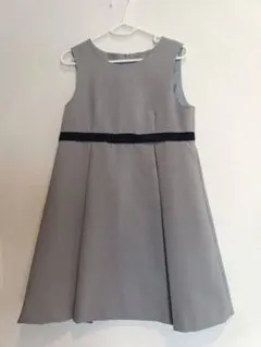 グレー ノースリーブ ワンピース 120㌢
