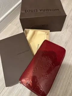⭐︎LOUIS VUITTON ⭐︎ヴェルニ長財布レッド