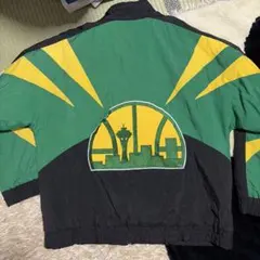 Item thumbnail for item 57ddeb38-5b19-4314-9a85-4e996d6ba93b