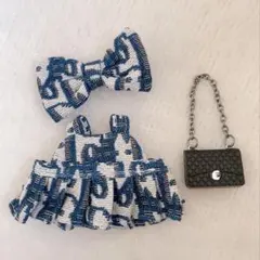 ラブブ　ぬいぐるみ　ワンピース