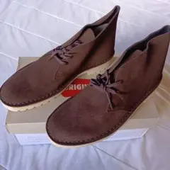 【希少・新品未使用】オリジナル箱付きクラークス CLARKS　デザートブーツ　茶