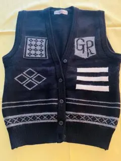 メンズニットベスト 黒とグレー