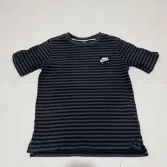 Nike ストライプ 半袖Tシャツ S