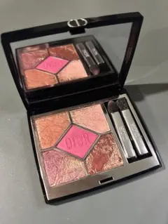 Dior アイシャドウ 974 ピンクリビエラ