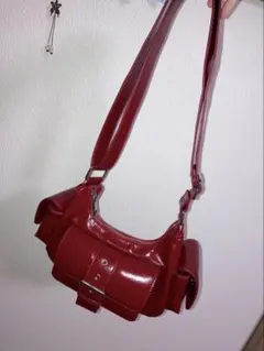 ハトメベルトポケットショルダー　赤　レッド　手持ち　肩掛け　バッグ　WEGO
