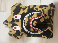 BAPE ベアブリック　シャークパーカー