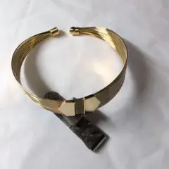ゴールドワイヤーバングル