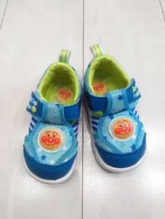 アンパンマンサンダル【12.5EE】