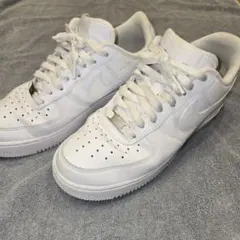 ➂Nike Air Force 1 ホワイト