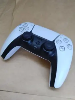 SONY DualSense ワイヤレスコントローラー ホワイト/ブラック