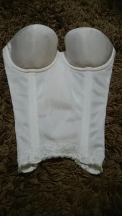 ワコール ブライダルインナー ビスチェ