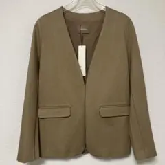 【新品】Alma Designノーカラージャケット　ベージュ　M