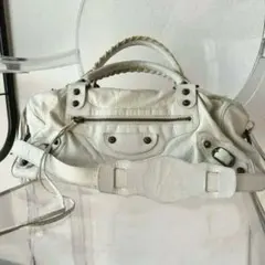 BALENCIAGA “The Twiggy” バレンシアガ ザ・ツィギー 白 2026年最新】バレンシアガ ツィギーの人気アイテム - メルカリ