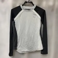 と*ふ様 UNDER ARMOUR 長袖シャツ SMサイズ　裏起毛のサムネイル