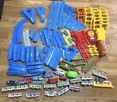 プラレール 大量まとめ売り レール 車両 トーマス 踏切 ターンテーブル