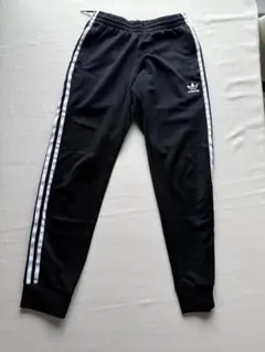 adidas ブラック ジャージ パンツ アディダス　３本ライン