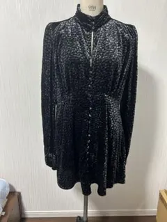 ブラックベルベット花柄長袖チュニック