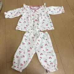 値下げベビーパジャマ80センチ　さくらんぼ柄　即発送