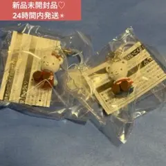 ファミリアめじるしアクセサリー　ガチャ　ファミちゃん リアちゃん　2つセット