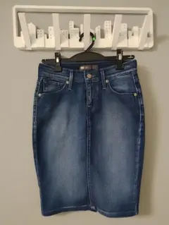 Levi's デニム タイトスカート インディゴブルーのサムネイル
