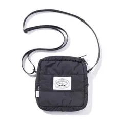 POLeR(ポーラー)『PUFFER SHOULDER POUCH』BLACK