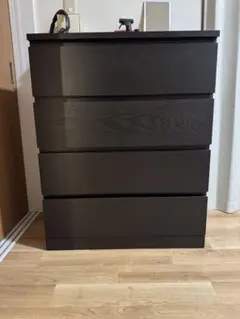 チェスト