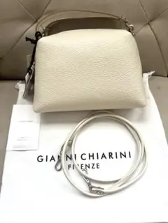 【新品未使用】GIANNI CHIARINI ジャンニキアリーニアリファ