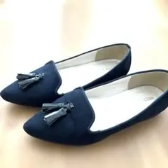 フラットシューズ