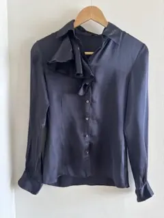フリル付き　紺色　シルク長袖シャツ　冠婚葬祭　卒業式入学式