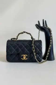 CHANEL 黒 レザー ハンドバッグ