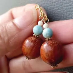 №324　ターコイズ×シェル×ウッドビーズピアスイヤリング