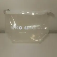 niko and ... ポーチ