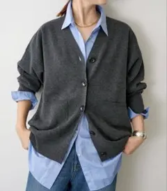 今季　spick & spanグレー ニット カーディガン ボタン付き