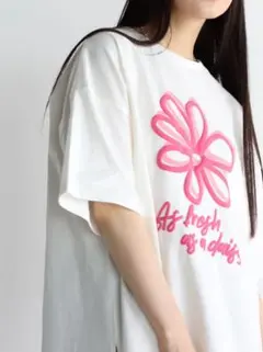 ヤマダヤ　ラディエイト　Tシャツ　花柄