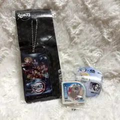 【鬼滅の刃】無限列車編 アクリルキーホルダー 嘴平伊之助 消しゴム　くら寿司