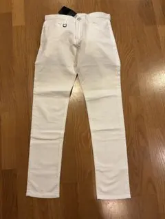 PURPLE BRAND ホワイトジーンズ 30 値下げ可能 写真追加可能 - メルカリ