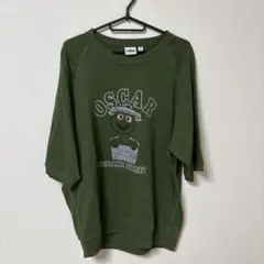 GU ジーユー セサミストリート オスカー Tシャツ カーキ L